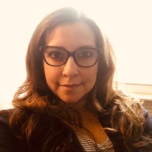 Meet your Posher, Danielle